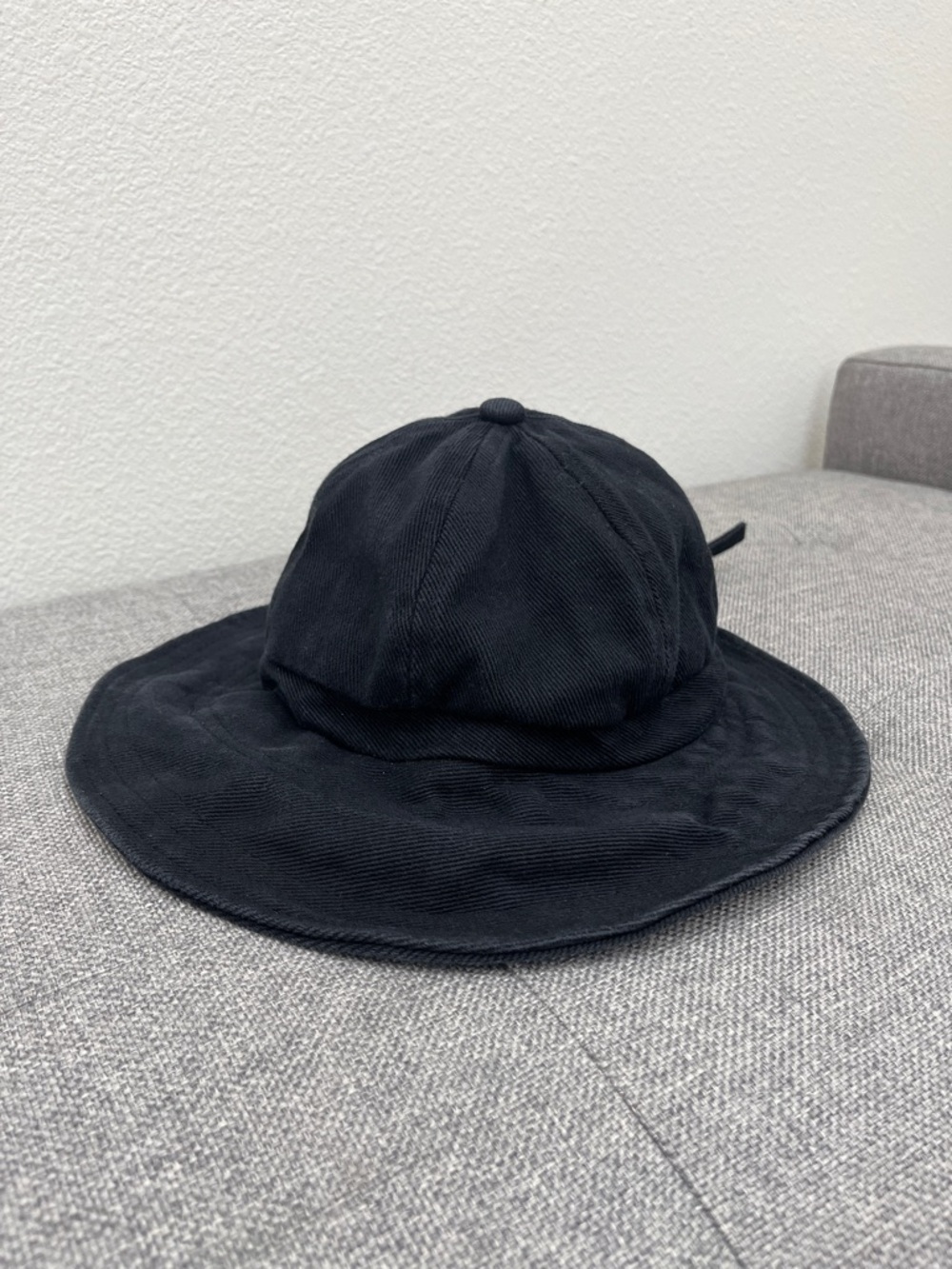 Women's Black Brim Hat with Back Bow Accent